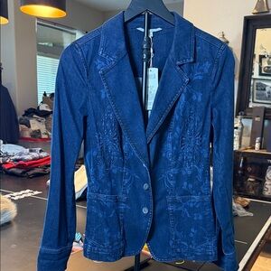 Basler DENIM Julienne Floral Blazer